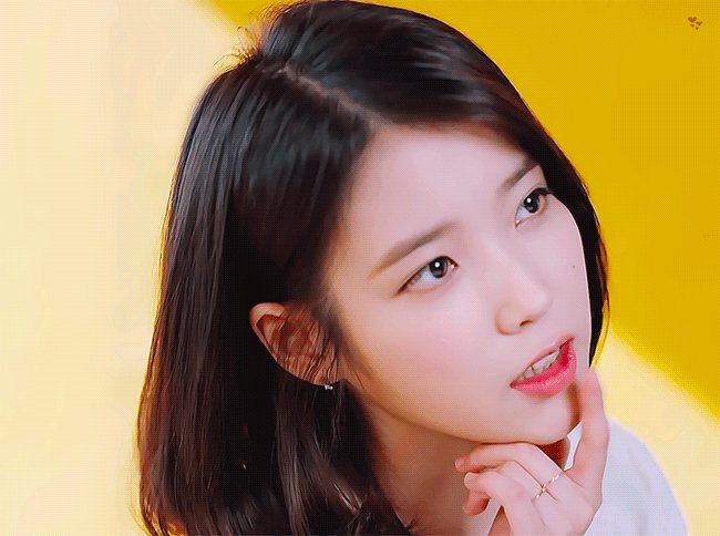 아이유 아저씨 인터뷰 이지안 없음 여성 분이 iuS2cap