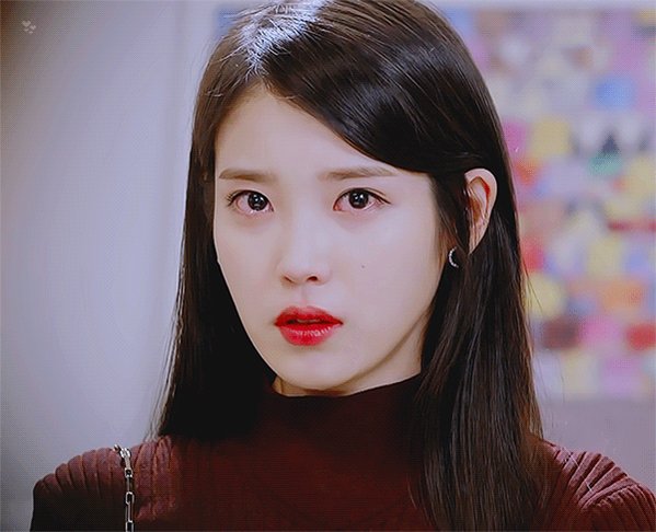 아이유 아저씨 인터뷰 이지안 없음 여성 분이 iuS2cap