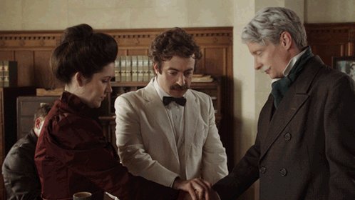 RT @drunkhistory: Alright, everyone – a new Drunk History starts now! You know what to do. https://t.co/hg3U8PJEJQ