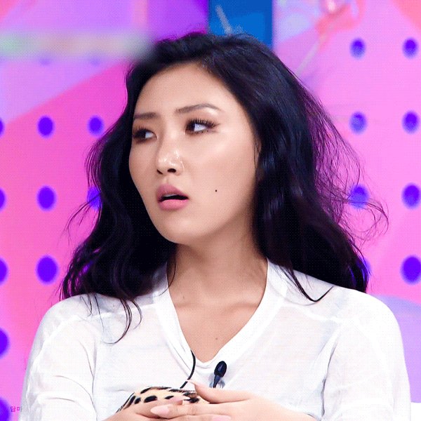 마마무 MAMAMOO 솔라 주간아이돌 문별 별이 퇴근 wiselymo