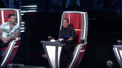 My girl @Kelly_Clarkson tellin' it like it is! ???? #TheVoice https://t.co/ru8yIKp5l0