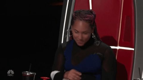 The third round of #VoiceBattles is TONIGHT! ????Who else is as excited as me to watch @NBCTheVoice? Tune in at 8/7c! ???? https://t.co/fwbExprLCW