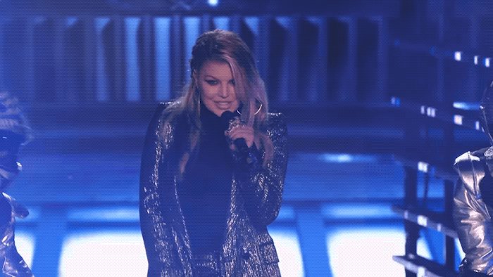 RT @TheFourOnFOX: Happy birthday to the queen @Fergie! ???? We want to be like you when we grow up! #TheFour https://t.co/sngMhVLUOC