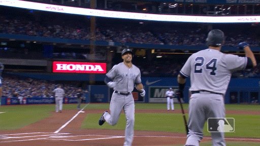 RT @Yankees: That @Giancarlo818 guy did it AGAIN. https://t.co/WwTX7FxemE