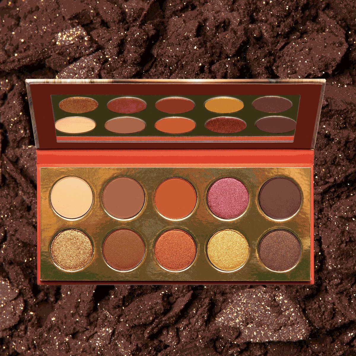 My @kkwbeauty Sooo Fire Eyeshadow Palette is available to shop at https://t.co/sbyklMQhdE ???? https://t.co/nHuwOxiaU2