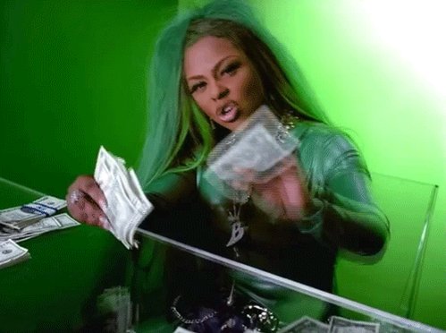 RT @revolttv: HBD TO THE QUEEN @LilKim https://t.co/OfZkPIOQTM