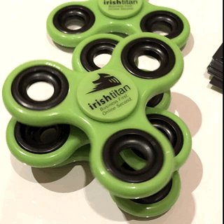 irish_titan: Two words: fidget spinners. Come snag one at booth 124 #MagentoImagine https://t.co/ziAgPl7ADF