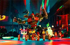 Everything is swell, everything is swell when you're part of a troop. ???????????? #MakeASongOldTimey #TheLEGOMovie2 https://t.co/WO711qjrSp
