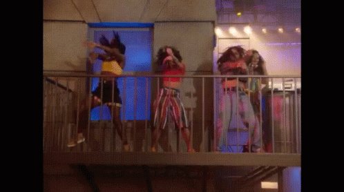 Quick, fave 90s dance! GO!  #worldofdance https://t.co/2YiZwT2vMj