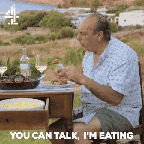 We can all relate, @gennarocontaldo. #JamieCooksItaly https://t.co/SucFGSLru8