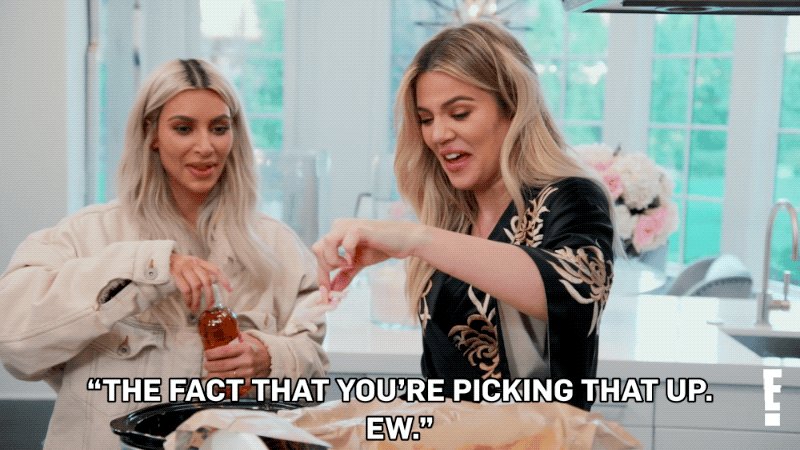 RT @bIairwadolf: mood @khloekardashian @KimKardashian ????????#KUWTK https://t.co/o4zL0l79KH