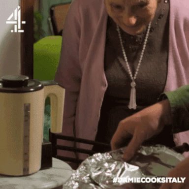 Nonna Elena approves! Do you? #JamieCooksItaly https://t.co/tuCvEyDHYl