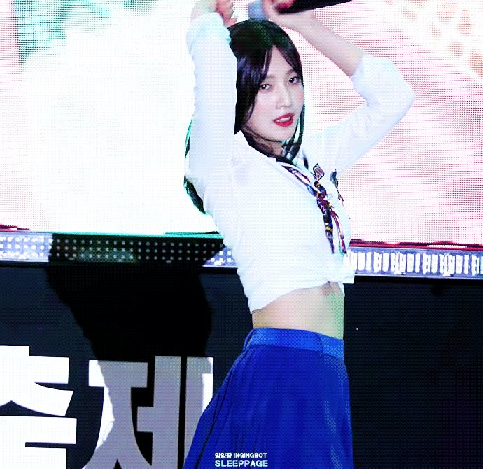 수영 이브 물에 사람 이달의소녀 튜브 좋아요 ingingbot