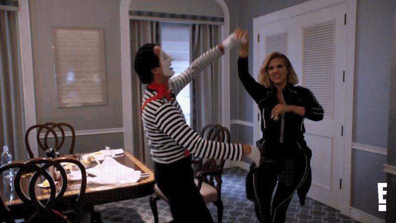 RT @kyliemoms: This duo. ???? @khloekardashian #KUWTK https://t.co/nCATce9uMP