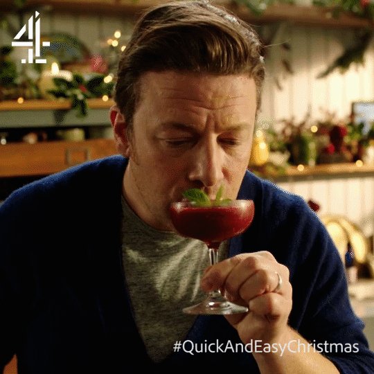 One for Jamie, one for #FatherChristmas! ????
 
#QuickAndEasyChristmas https://t.co/a6tQGPaFMv