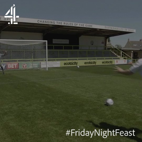 ???? #FridayNightFeast https://t.co/u2620cBGZ5