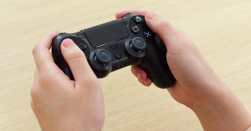 株式会社デジタルハーツ採用部 誰にも言えない秘密の レアバイト ゲーム好き必見 発売前のゲームやアプリを みんなより先にお試しプレイ バグを見つけて作品の品質を守る大切なお仕事です 好き を活かして バイトしませんか 極秘任務の