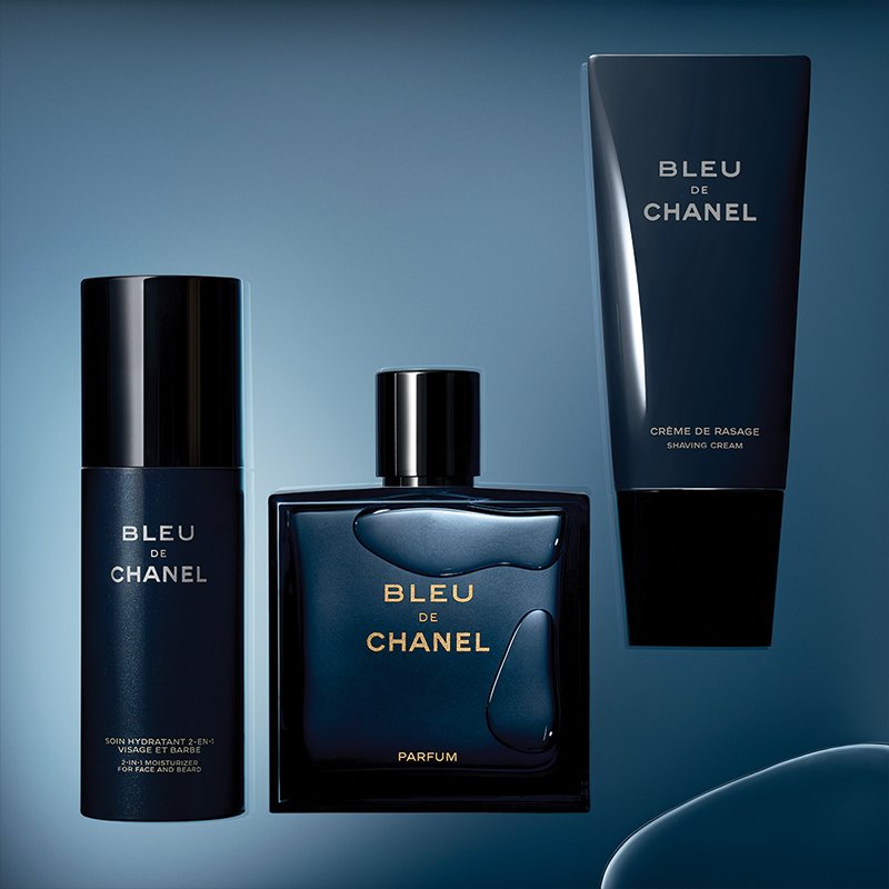 CHANEL on X: New BLEU DE CHANEL Shaving Cream and 2-in-1 Moisturizer for  Face and Beard. Give him two innovative grooming products scented with the  woody, aromatic notes of the men's fragrance. /