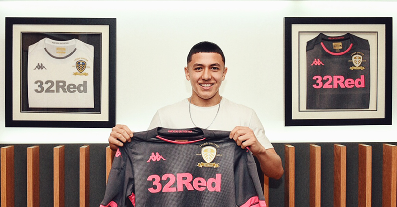 Leeds united grey best sale and pink kit