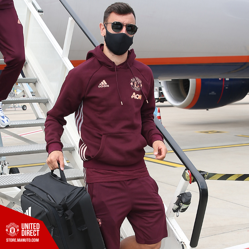 Man utd suitcase sale