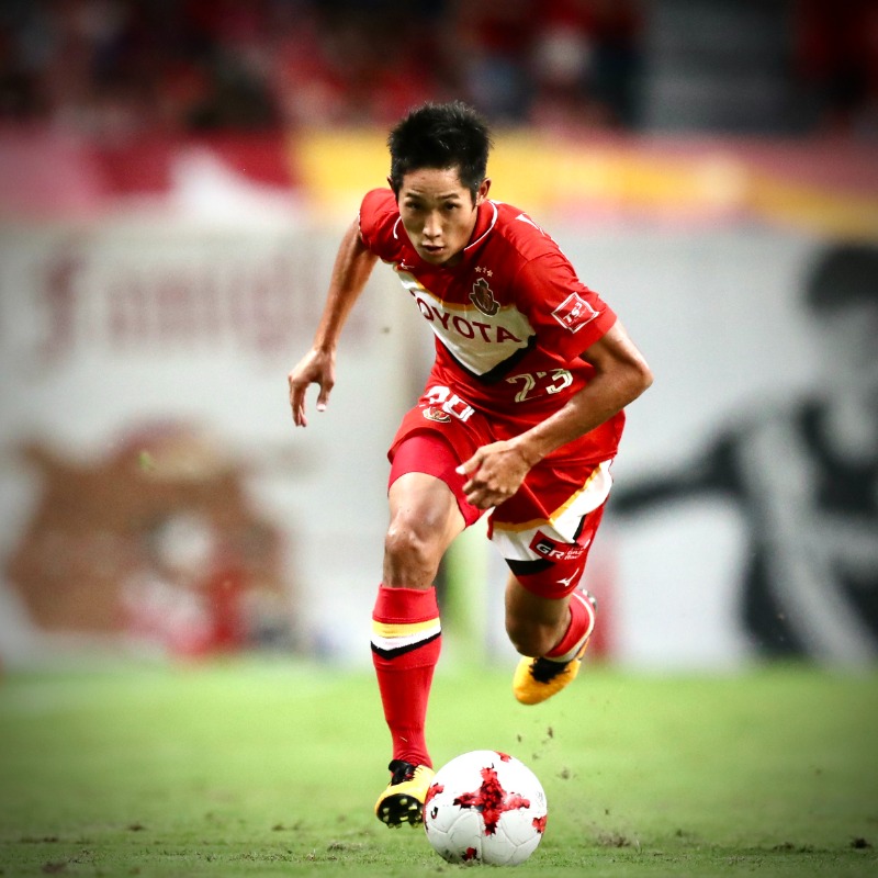 名古屋グランパス　青木亮太 青木 亮太 | 選手・スタッフ | チーム | 名古屋グランパス公式サイト