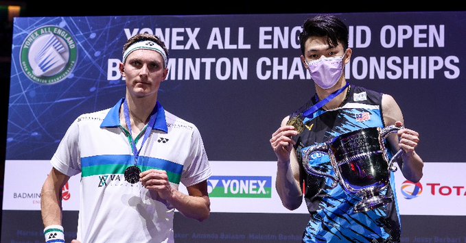 Viktor Axelsen runner up setelah dikalahkan Lee Zee Jia di final tunggal putra All England 2021