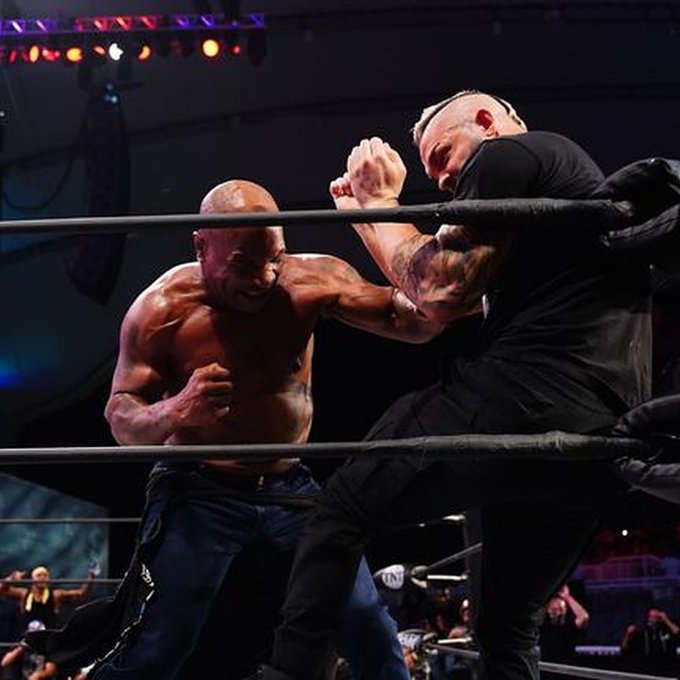 W21guGs1?format=jpg&name=small