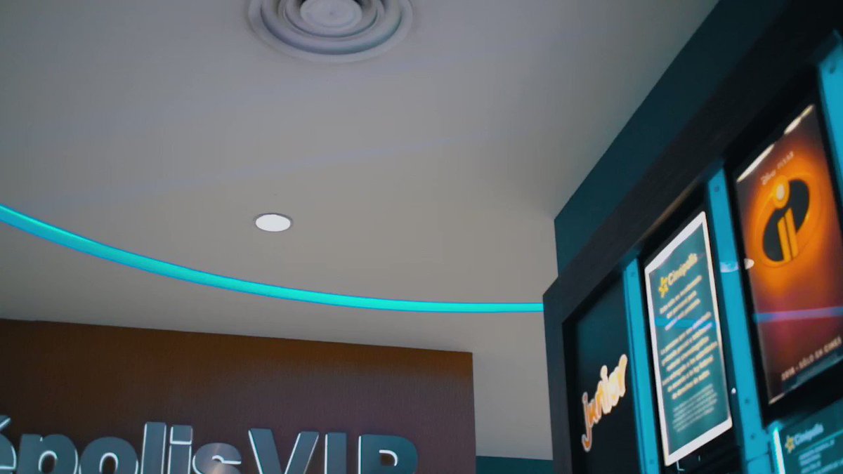 Una película y un helado es la combinación más rica del mundo. El delicioso sabor de @benandjerrysMex está en #CinépolisVIP. ¡Ven a disfrutarlo! https://t.co/PD2nLmyEzQ
