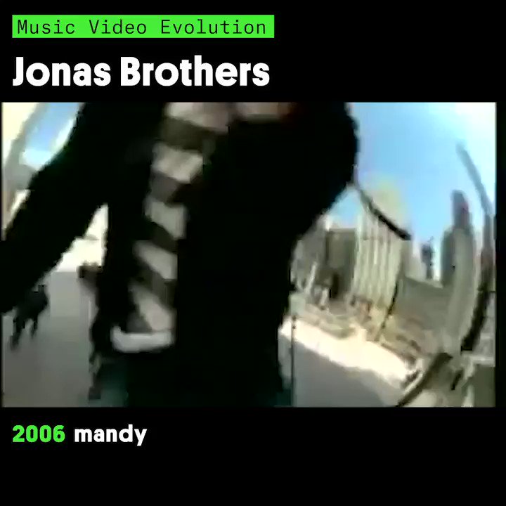 Happy birthday, Joe Jonas! 
