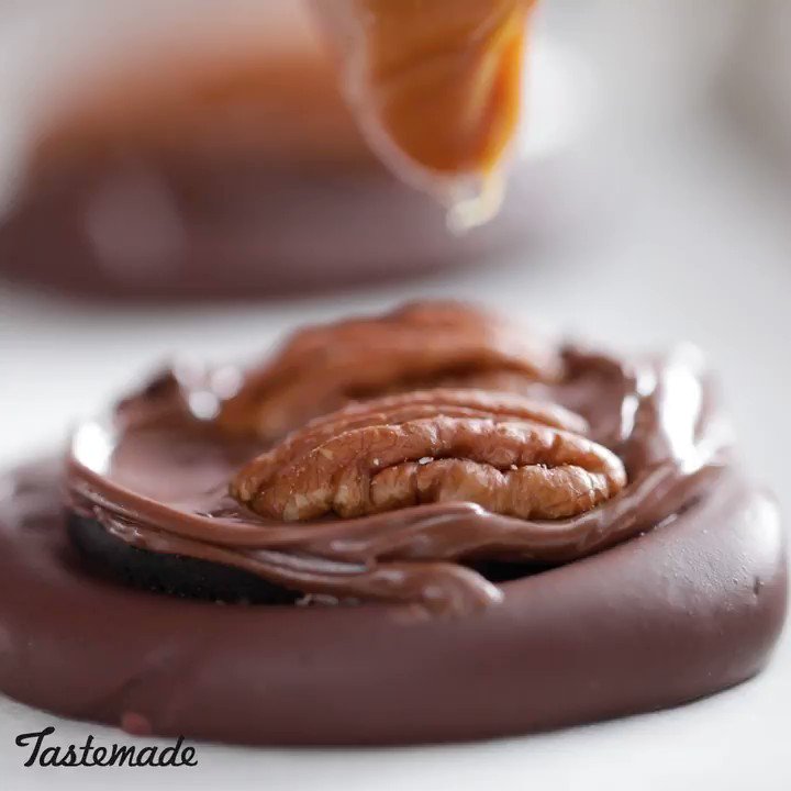 Tastemade (@tastemade) on Twitter photo 2018-08-18 12:57:00 If you already assumed Nutella was great on everything, heres more proof with everything from pizza and French toast to iced coffee and beyond! If you already assumed Nutella was great on everything, heres more proof with everything from pizza and French toast to iced coffee and beyond!