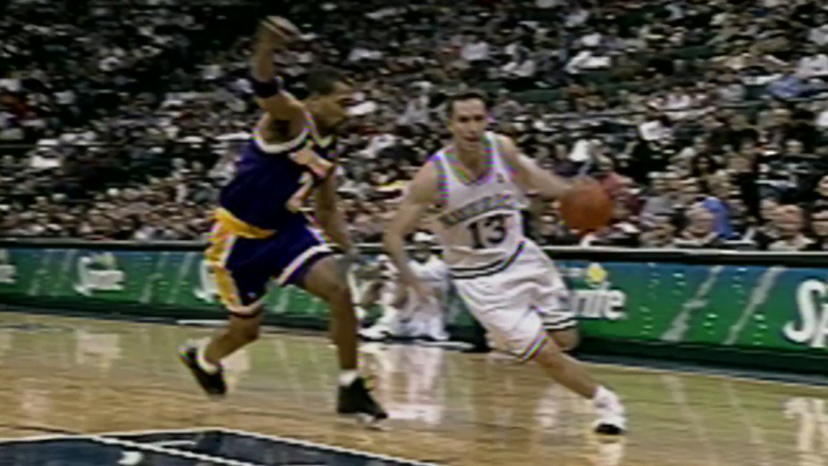 La MEJOR JUGADA de Steve Nash en cada uno de sus temporadas en la NBA 💯