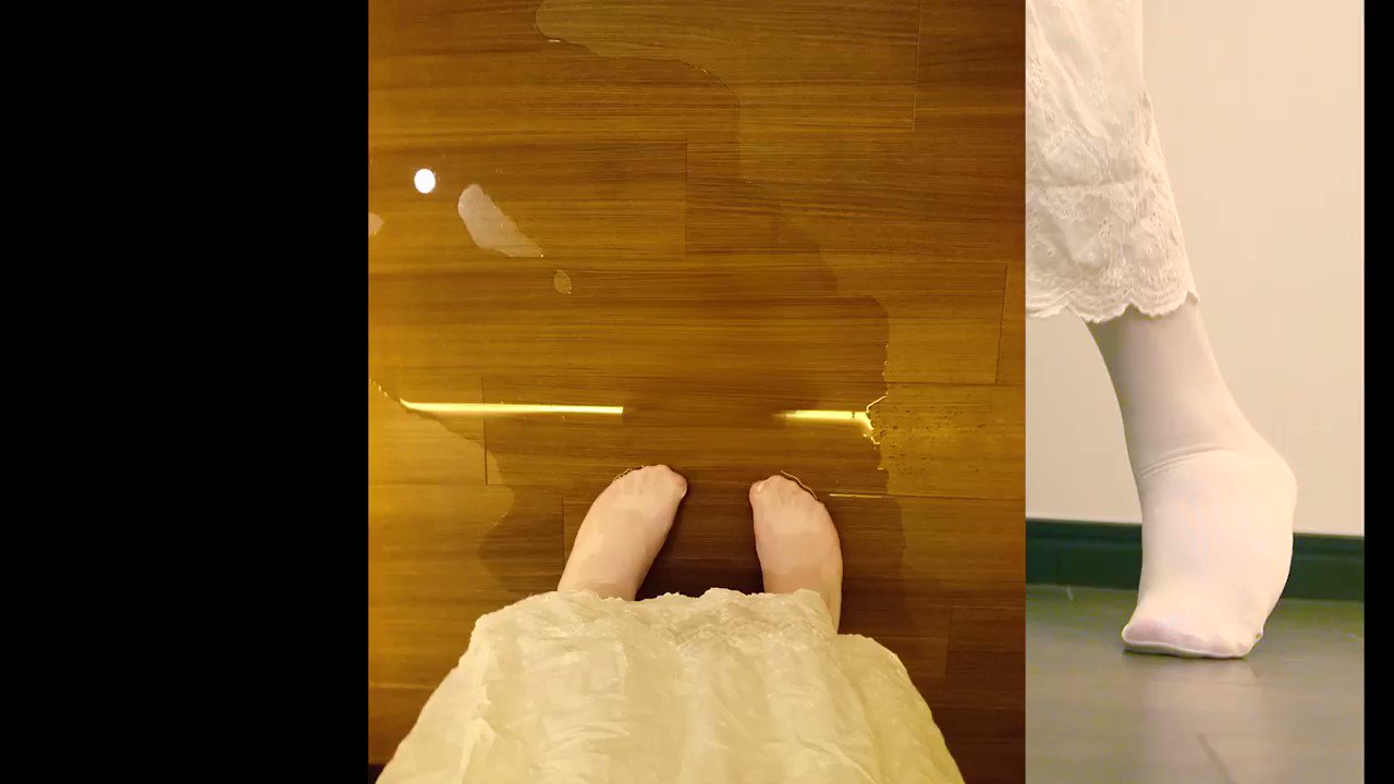 パンスト タイツ おもらし 