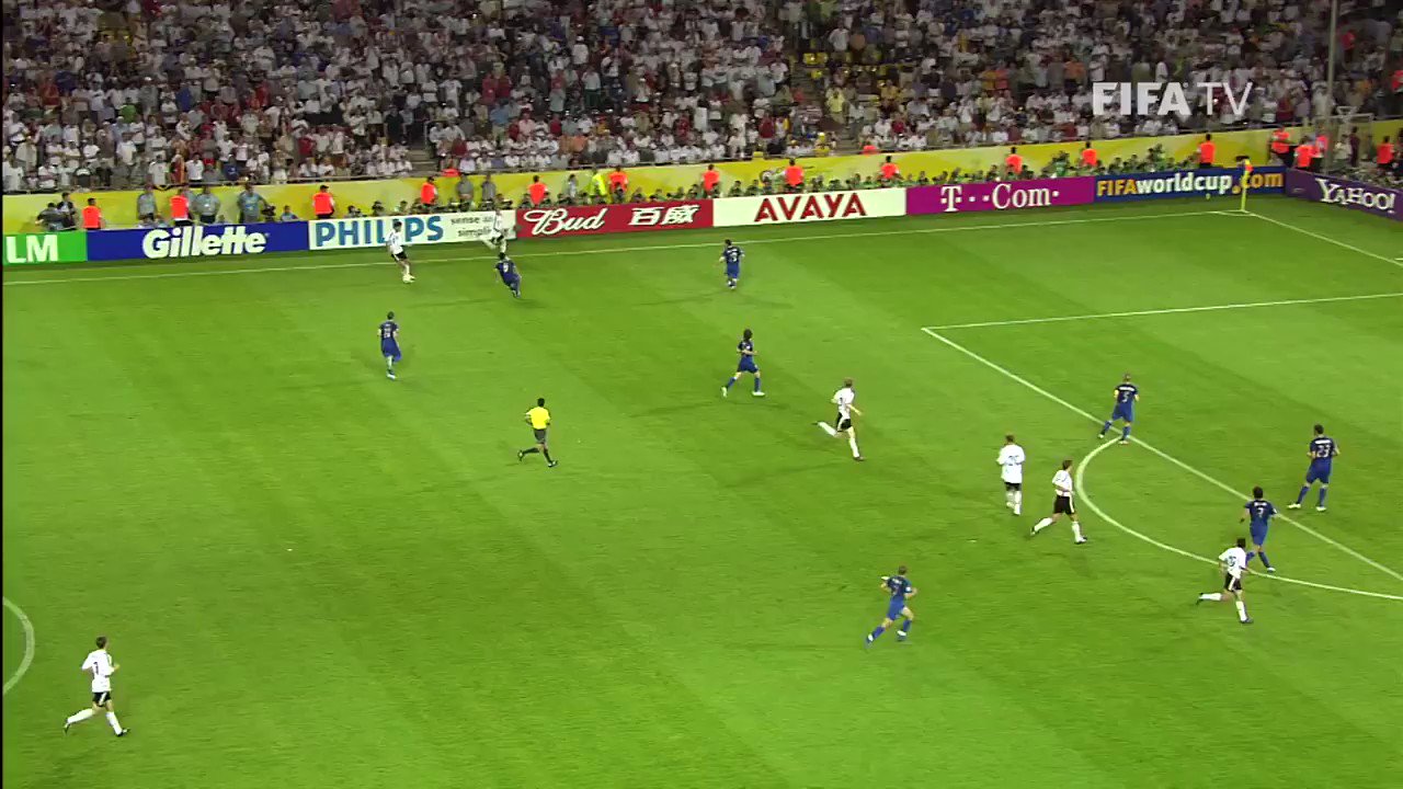 Happy 45th birthday to the Italian legend Alessandro Del Piero 