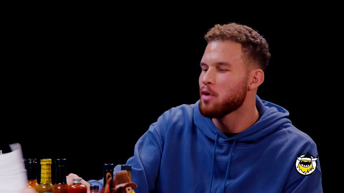 🚨NEW #HotOnes ALERT🚨
Our #Thanksgiving special dropped! NBA All-Star @BlakeGriffin23 takes on #HotOnes, but will he make it through all 10 wings? 💀🍗🔥
Good luck, Blake 😈 https://youtu.be/41iUdhFi8Gs
Powered by @Bira91US