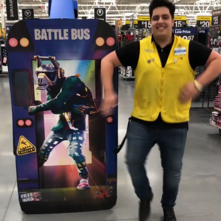 walmart this sunday at 2 pm to get your hands on a free and exclusive fortnitegame spray follow michael s lead and show us your best fortnite dance - angelo danse fortnite