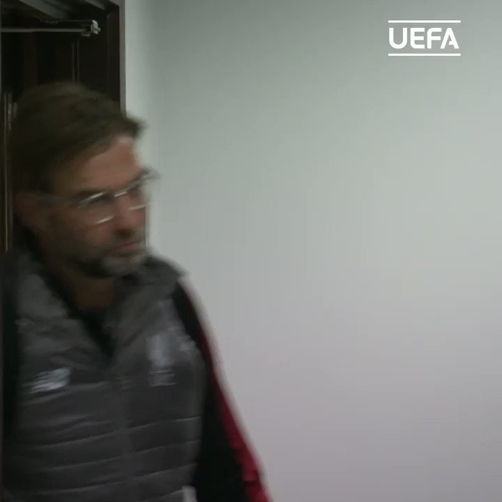 😍 Salah, Firmino, Mané e companhia chegam a Anfield 😍
#UCL @LFCBrasil