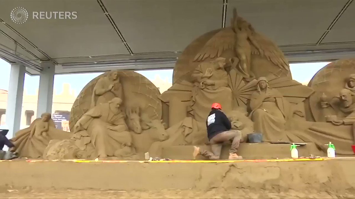 WATCH: The nativity scene in St. Peter’s Square at the Vatican is made entirely from 720 tons of sand https://reut.rs/2zN3kao
