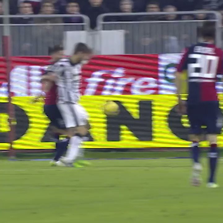 2014 - La girata di @llorentefer19 vs Cagliari รจ il #GoalOfTheDay di oggi! โฝ๏ธ