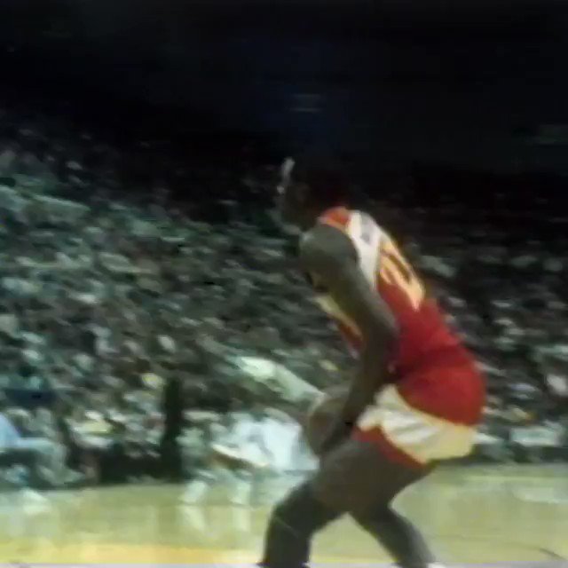 Happy 61st birthday today to the great Dominique Wilkins. 