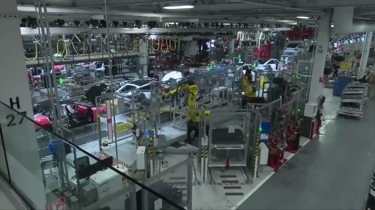 Tesla to slash thousands of jobs to cut costs as it plans to increase production of Model 3 https://reut.rs/2sz4suc via @ReutersTV