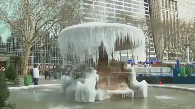 Al menos siete muertes se atribuyen a severa #Tormenta de #invierno en #EEUU (inglés)