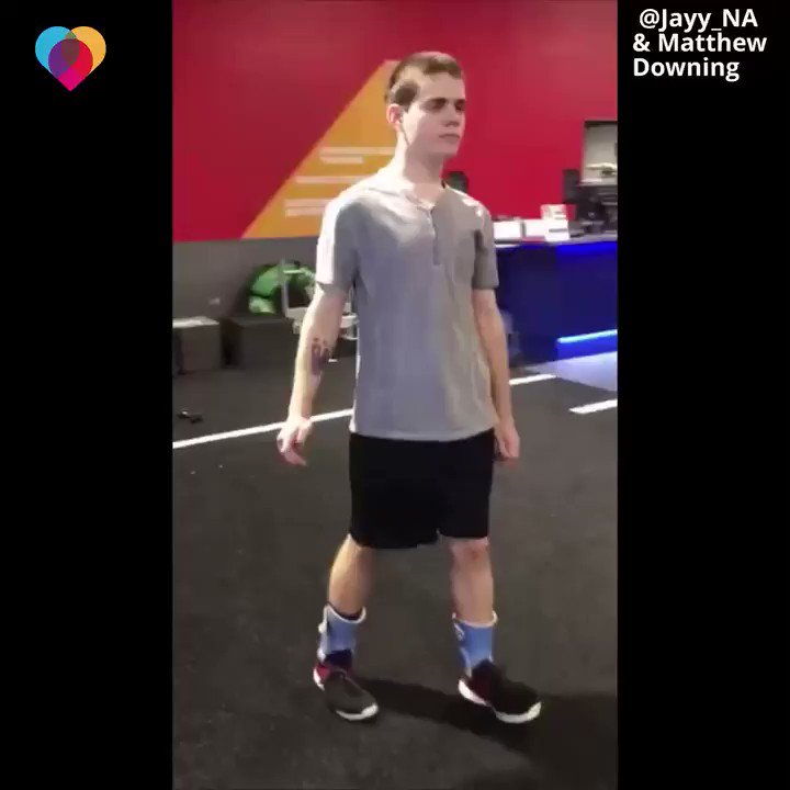 This teenager with cerebral palsy was once told he would never be able to walk. Now, at 18 years old, he's achieving the impossible.
https://cbsn.ws/2sUHkWO