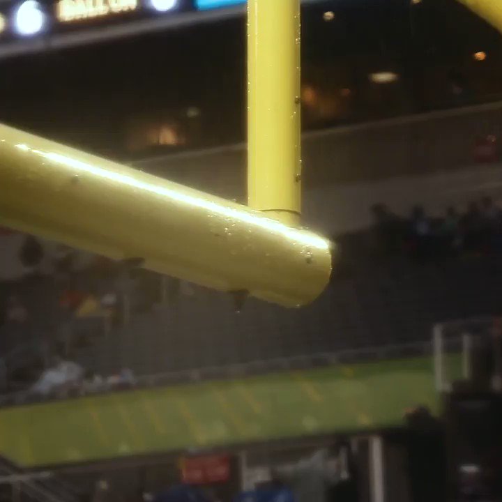 .@IAmXavienHoward called the pick in pregame... Now watch it unfold. #ProBowl
Full Highlights >> http://bit.ly/2G3aR92