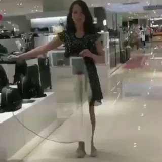 RT Ronald_vanLoon "RT Ronald_vanLoon: Invisible Cloaks!? Soon, in a Selfridges near you?
by TheFuturist007 FashNerd |
#IoT #InternetOfThings #DigitalTransformation #Innovation #SmartCity #RetailTech #AR #AugmentedReality #VR #VirtualReality #Wearabl… "