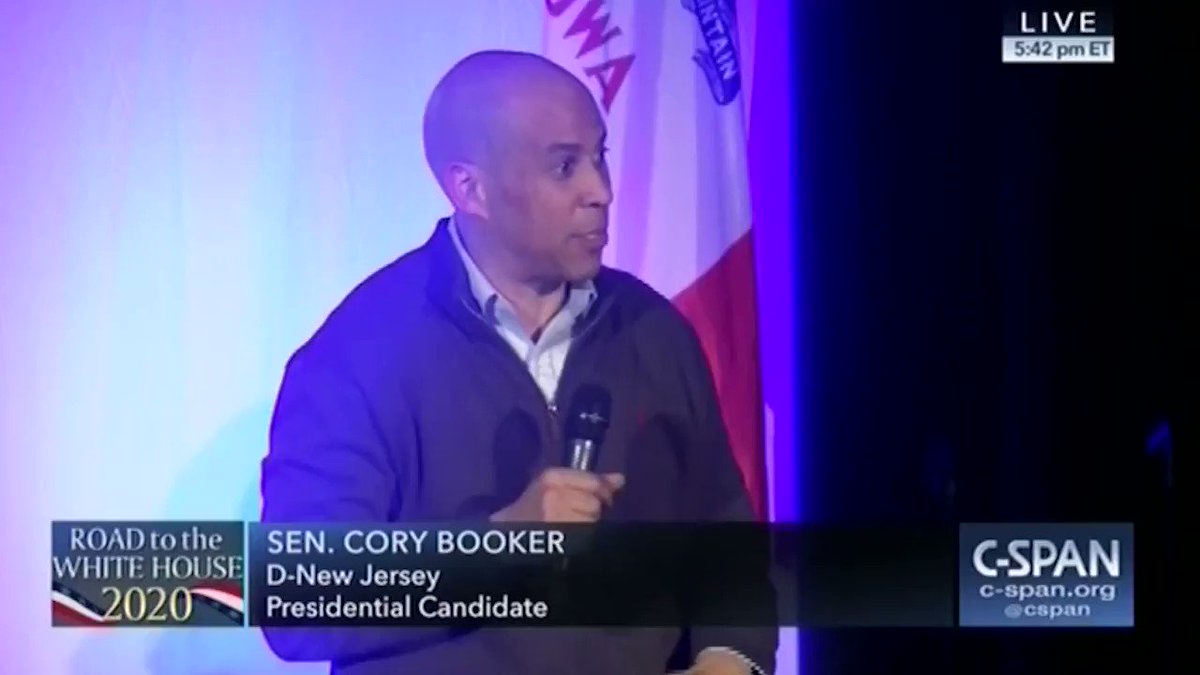 It’s one thing for you to talk about the dignity of work, but to be willing to lose your voice to sound like me while doing it, that shows real commitment @CoryBooker. 😉
Fighting for the dignity of work is how we should govern and it’s how we win in 2020.