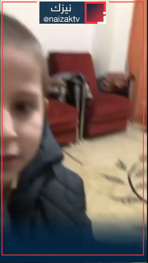 لاشعورياً طول المقطع وأنا مبتسم
(سعد) طفل غير عربي عمره 10 سنوات يحفظ القرآن و1000 حديث صحيح وبعض متون العلم ماشاء الله تبارك الله.
شوفوا بساطة أمنيته هو وأخواته ❤
الله يكثر من أمثاله هو وعابدة ومهدية