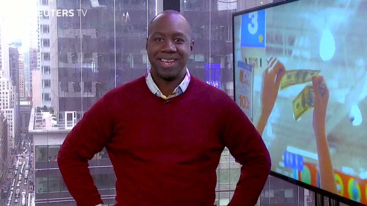 WATCH: Slumping retail sales and mortgage loans may be signs that the U.S. economy is teetering on the edge of a recession. @OneHitGit explains