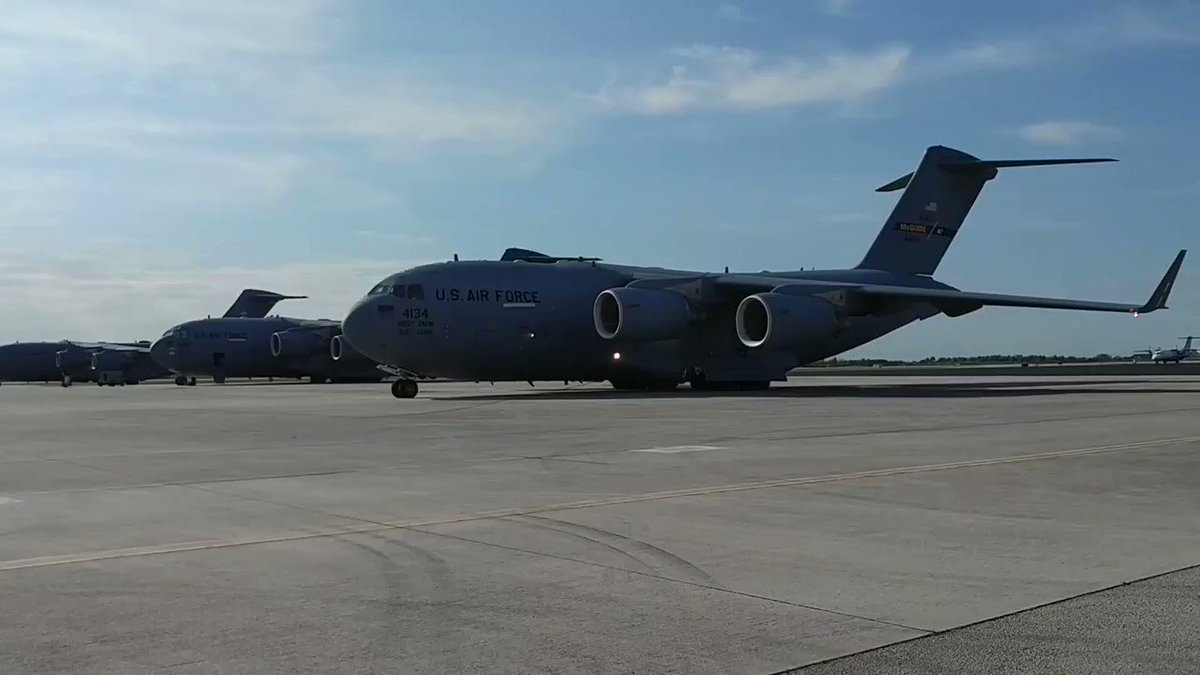 1st of 3 @USAirForce C-17s flying #humanitarian aid from Miami to Cúcuta, Colombia, takes off from @Homestead_ARB. @StateDept, @USAID & @deptofdefense, in a cooperative effort, is delivering aid to the people of #Venezuela. #EstamosUnidosVE @WHAAsstSecty @theOFDA @USAenEspanol