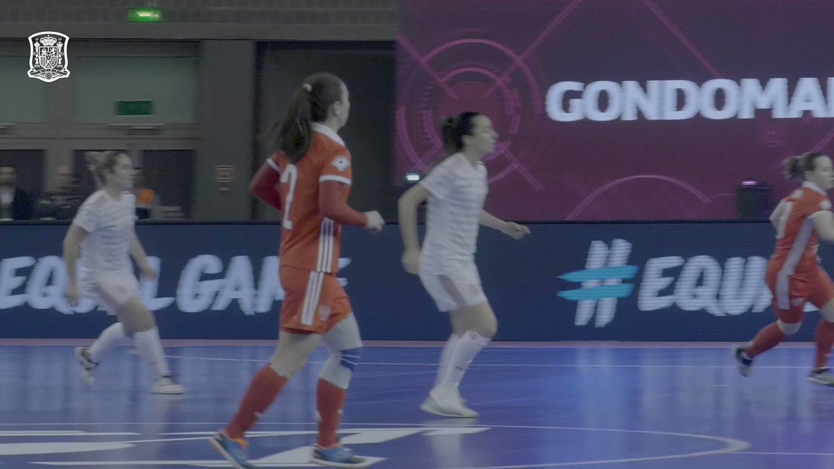 📺 DESDE DENTRO | ¡Así se celebra el pase a la final del primer Europeo Femenino de Fútbol Sala! 💪🏻 🇪🇸🇪🇸🇪🇸🇪🇸
#WEUROFutsal