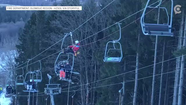 Emergency services in Filipovice, Czech Republic, rescued 39 people who had become stuck in chairlifts due to a technical malfunction on Saturday.
https://cir.ca/2GweVj1